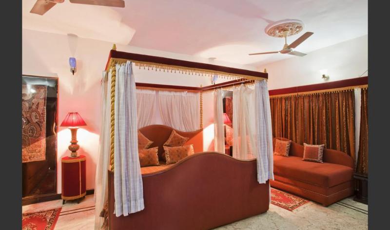 ג'ודפור Oyo 9900 Hotel Pioneer Plaza מראה חיצוני תמונה