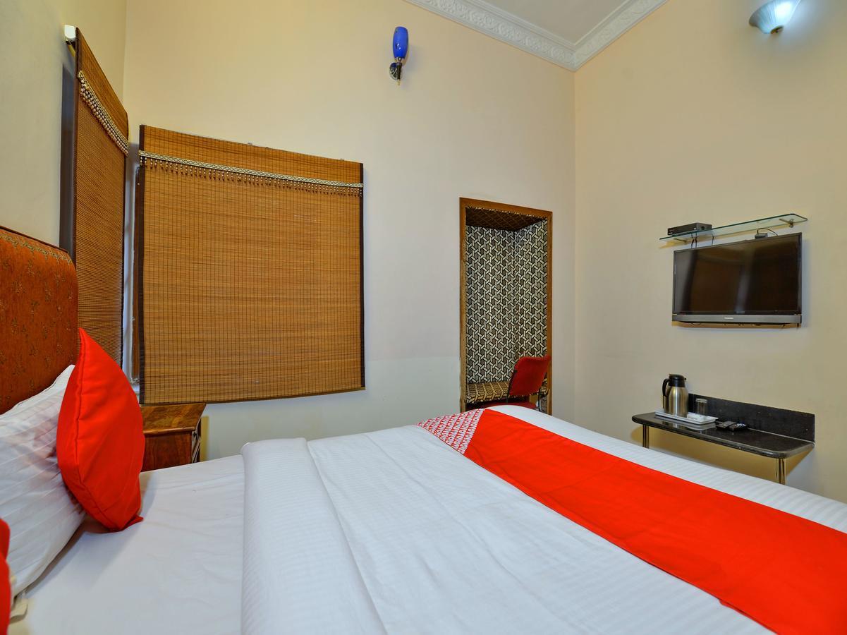 ג'ודפור Oyo 9900 Hotel Pioneer Plaza מראה חיצוני תמונה