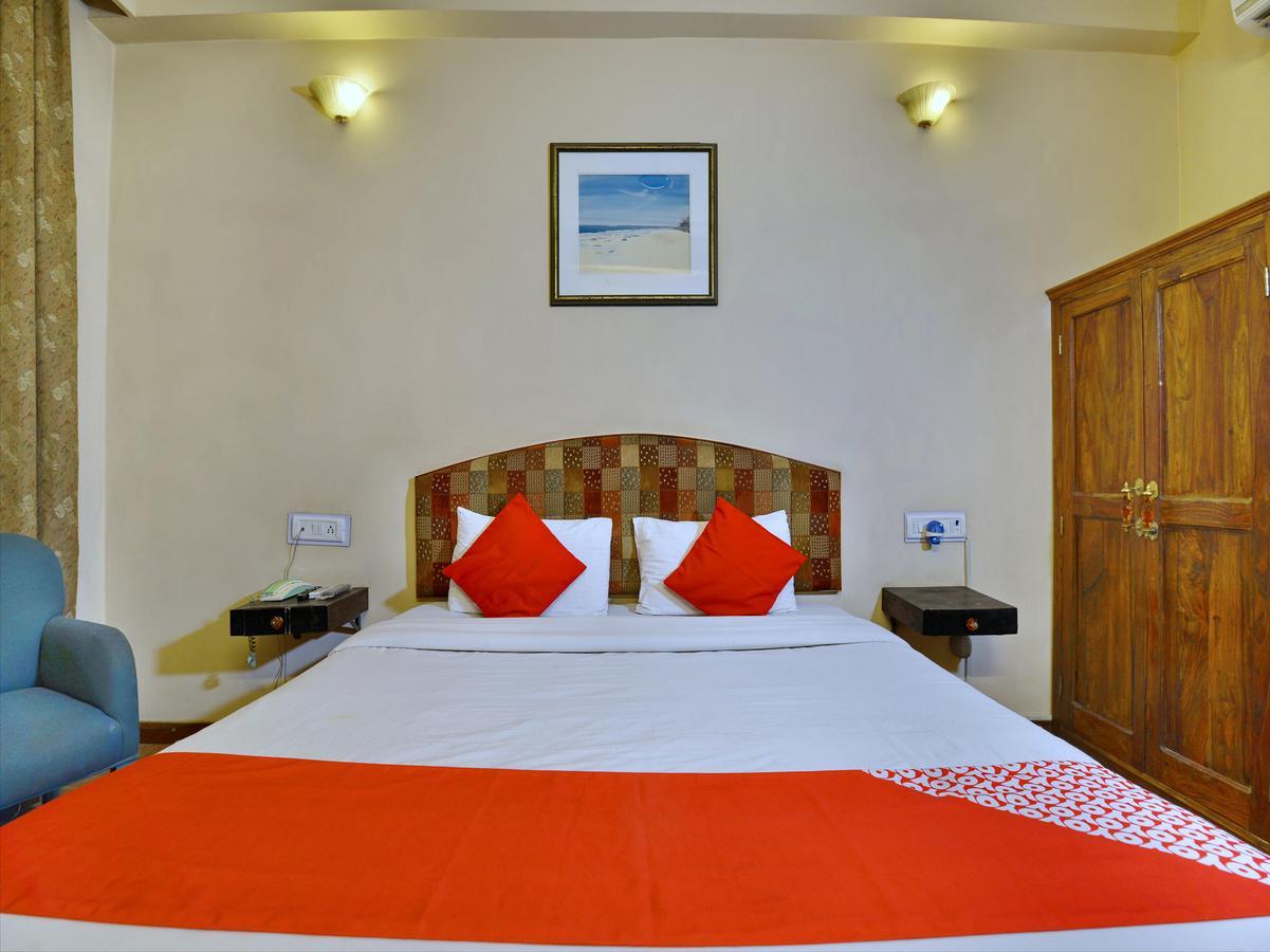 ג'ודפור Oyo 9900 Hotel Pioneer Plaza מראה חיצוני תמונה