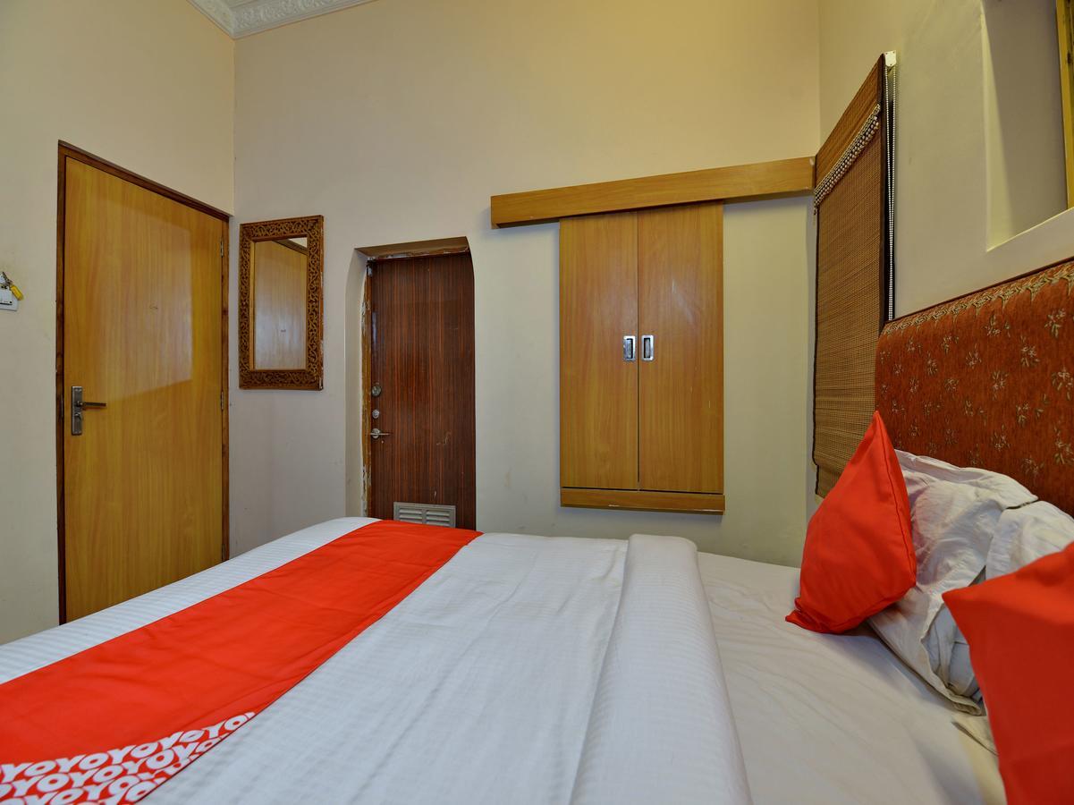 ג'ודפור Oyo 9900 Hotel Pioneer Plaza מראה חיצוני תמונה